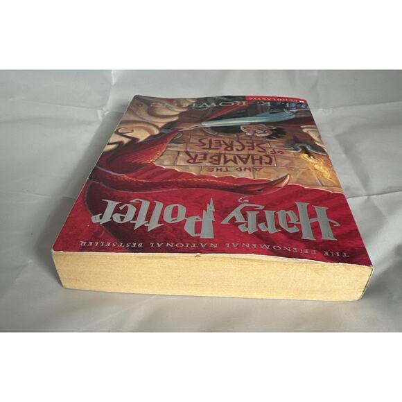 Harry Potter and The Chamber of Secrets -Paper back JK Rowling 9780439064873 - Picture 6 of 9